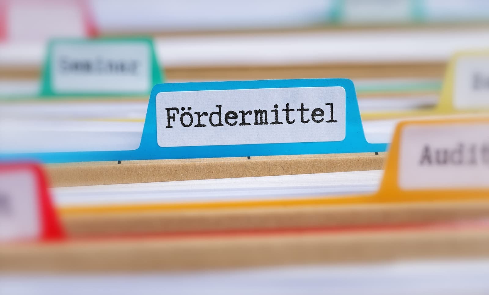 Defibrillator-Förderung in Österreich - Ratgeber Headerbild Defibrillator-Förderung in Österreich